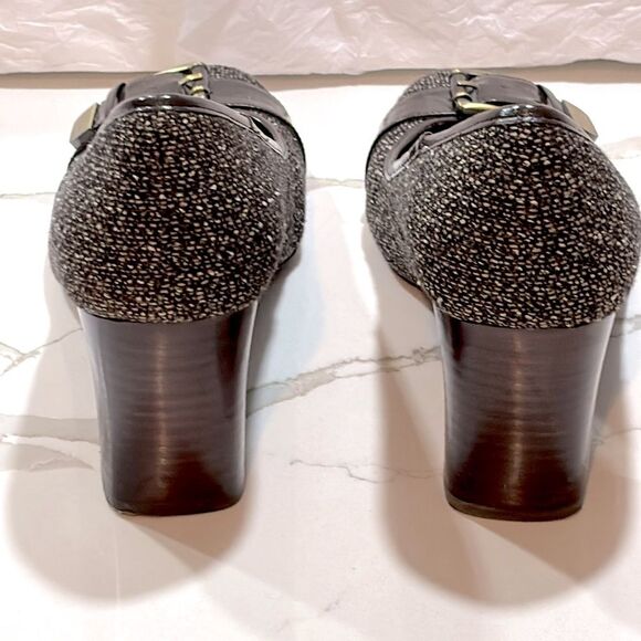 Bandolino | Women’s Brown Houndstooth Buckle Jamel Heels Pumps Size 9.5 - Picture 6 of 13